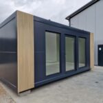 Holz Bürocontainer 10x3m