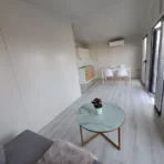 Möblierter Bungalow mit Gartenchalet – Bild 11