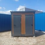 Doppelter Sanitärcontainer 2 WC Urinal