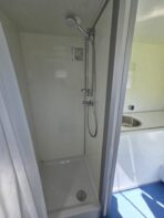 Sanitäranhänger Toilette Dusche Badezimmer – Bild 3