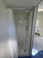 Sanitäranhänger Toilette Dusche Badezimmer – Bild 4
