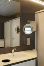 Sanitärcontainer 6,00 m 6 Toiletten 2 Waschbecken – Bild 5