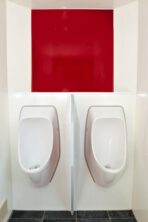 Sanitäranhänger 3 Toiletten 2 Urinale 2 Waschbecken – Bild 3