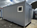 Sanitärcontainer 6,06x2,44 m 2 Duschen 2 WC 2 Urinale 5 Waschbecken – Bild 3