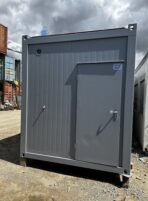 Sanitärcontainer 6,06x2,44 m 2 Duschen 2 WC 2 Urinale 5 Waschbecken – Bild 2