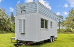 Tiny House mit Wohnwagen 1 Schlafzimmer – 1 Badezimmer